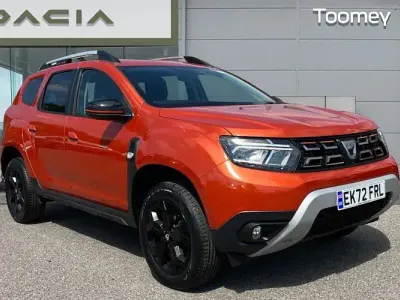 Used Dacia Duster Extreme 90 HP (66 kW) 2022 Orange SUV