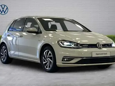 Used VW Golf VIII Edition 130 HP (95 kW) 2020 White Hatchback
