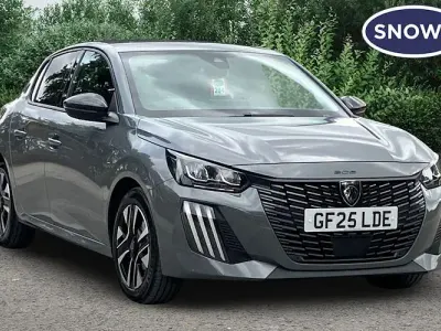 Used Peugeot 208 Allure 101 HP (74 kW) 2024 Grey Hatchback
