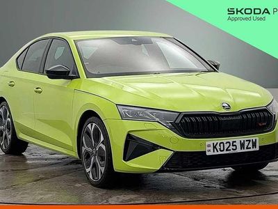 Used Skoda Octavia vRS 195 HP (143 kW) 2025 Hyper green Hatchback