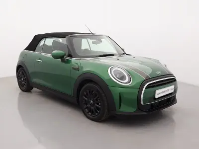 Używany Mini Cooper Cabriolet Classic 134 KM (98 kW) 2024 Zielony Kabriolet