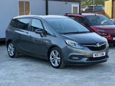Second-hand Vauxhall Zafira SRi 140 CP (102 kW) 2017 Gri Monovolum