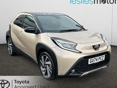 Used Toyota Aygo X 72 HP (52 kW) 2024 Beige SUV