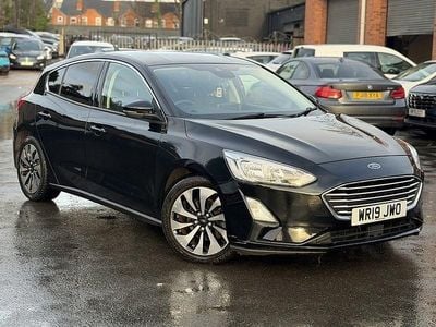 Used Ford Focus Zetec 125 HP (91 kW) 2019 Black Hatchback