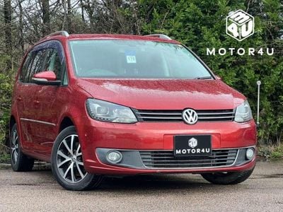Used VW Touran SE 140 HP (102 kW) 2015 Red MPV
