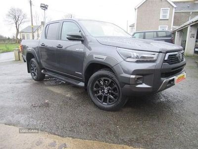 New Toyota HiLux 204 HP (150 kW) 2026 Silver Pickup