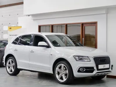 Begagnad Audi Q5 S-line plus 190 HK (139 kW) 2015 Vit SUV