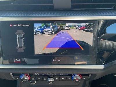 Begagnad Audi Q3 S-Line 2022 Blå SUV