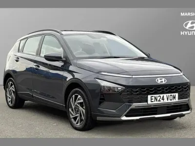 Usado Hyundai Bayon Advanced 100 HP (73 kW) 2024 Cinzento SUV