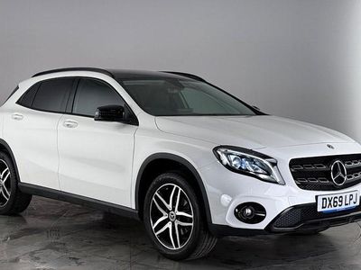 Used Mercedes GLA180 Urban 122 HP (89 kW) 2019 White SUV