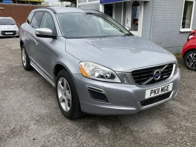Used Volvo XC60 R-Design 163 HP (119 kW) 2011 Silver SUV