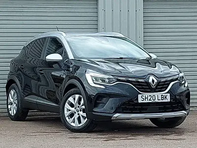 Używany Renault Captur Iconic 100 KM (73 kW) 2020 Czarny SUV