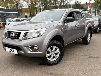 Used Nissan Navara Acenta 163 HP (119 kW) 2018 Grey Pickup