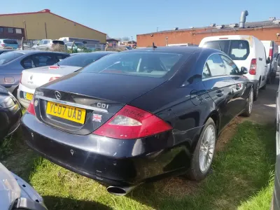 Used Mercedes CLS320 2007 Black Coupe