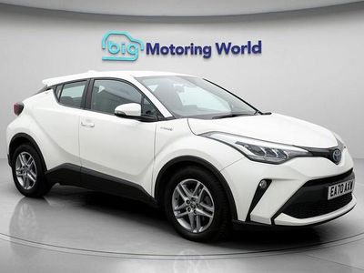 Used Toyota C-HR 121 HP (88 kW) 2020 White SUV
