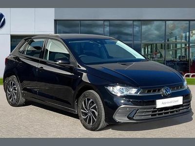 Used VW Polo Life 95 HP (69 kW) 2023 Deep black pearl Hatchback
