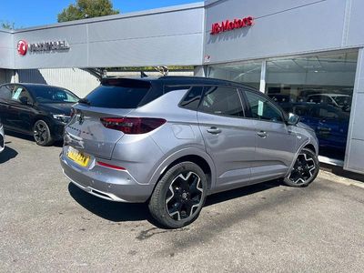 Second-hand Vauxhall Grandland X Ultimate 128 CP (94 kW) 2022 Gri SUV