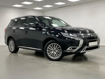 Used Mitsubishi Outlander P-HEV 2020 Black Estate