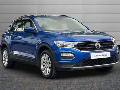 Used VW T-Roc SE 115 HP (84 kW) 2020 Ravenna blue SUV