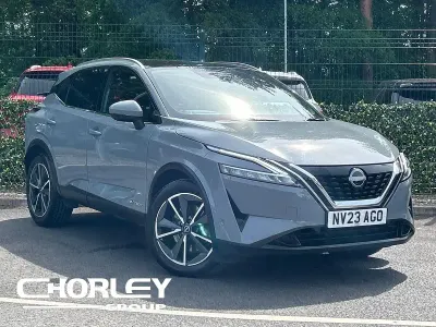 Begagnad Nissan Qashqai S 190 HK (139 kW) 2023 Grå SUV