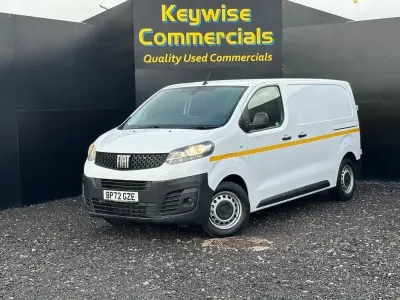 Usado Fiat Scudo S 2022 Branco Van