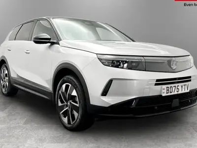 Used Vauxhall Grandland X 145 HP (106 kW) 2025 Grey SUV