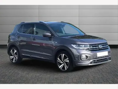 Usado VW T-Cross Life 115 HP (84 kW) 2025 Cinzento SUV