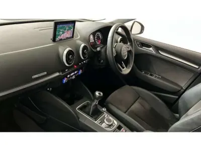 Used Audi A3 Sport 150 HP (110 kW) 2019 White Sedan