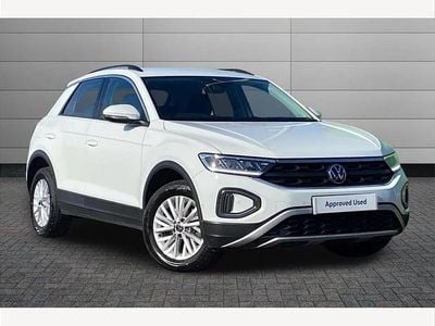 Used VW T-Roc Life 150 HP (110 kW) 2023 White SUV