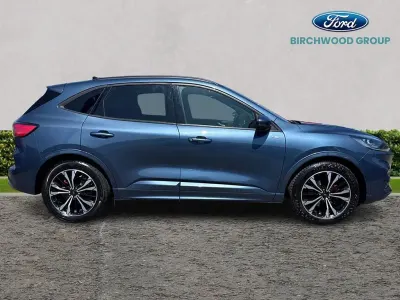 Used Ford Kuga ST-Line X 190 HP (139 kW) 2023 Blue SUV