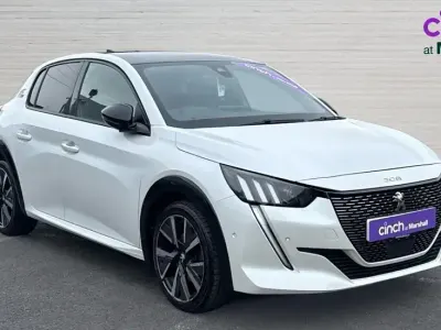 Used Peugeot 208 GTi 100 HP (73 kW) 2021 White Hatchback