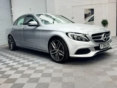 Used Mercedes C200 184 HP (135 kW) 2016 Silver Sedan