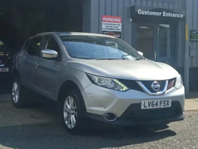 Used Nissan Qashqai Acenta 116 HP (85 kW) 2014 Silver SUV