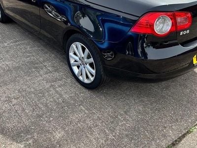 Used VW Eos SE 140 HP (102 kW) 2009 Black Cabriolet