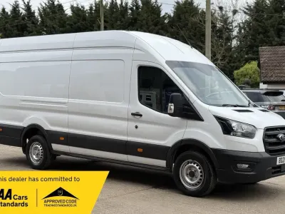 Używany Ford Transit S 130 KM (95 kW) 2021 Biały Van