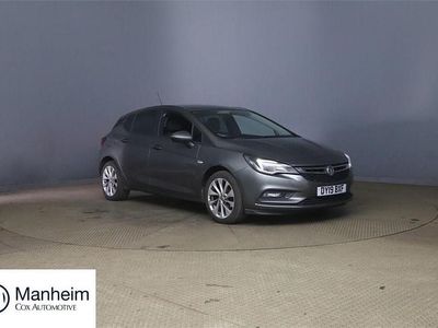 Used Vauxhall Astra Design Edition 105 HP (77 kW) 2019 Grey Hatchback