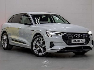 White Used 2020 Audi e-tron Comfort SUV | £20,995 (Expensive)