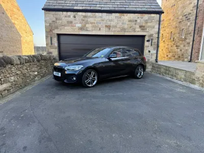 Begagnad BMW 120 M Sport 2015 Svart Halvkombi