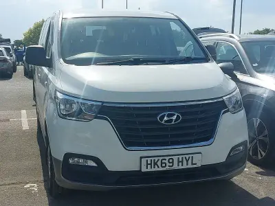 Usado Hyundai I800