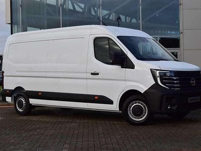 Nissan Interstar