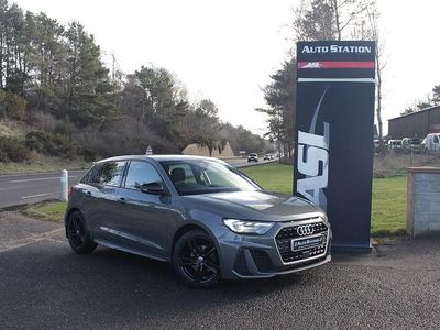 Usado Audi A1 Sportback S-Line 150 HP (110 kW) 2019 Cinzento Citadino