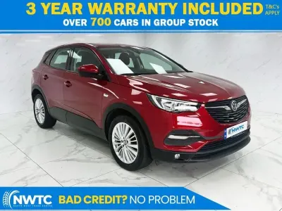 Begagnad Vauxhall Grandland X S 130 HK (95 kW) 2018 Röd SUV
