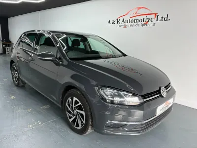Używany VW Golf VII Edition 115 KM (84 kW) 2020 Szary Hatchback