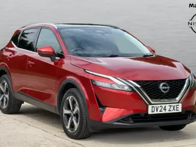 Used Nissan Qashqai N-Connecta 158 HP (116 kW) 2024 Red SUV