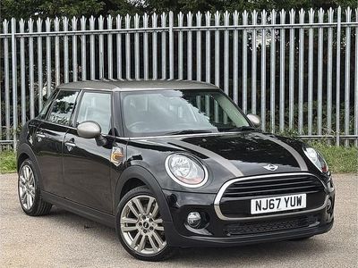 Midnight black Used 2017 Mini Cooper Hatch Hatchback | £12,245 (Good price)