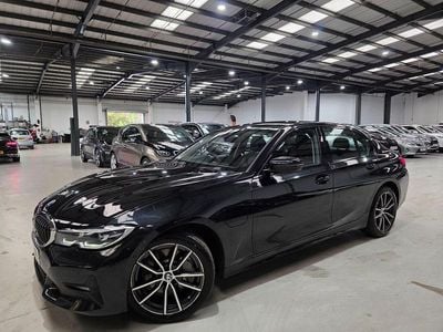 BMW 330e