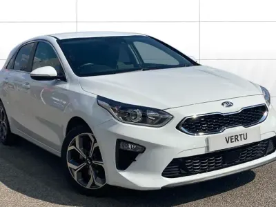 Used Kia Ceed 120 HP (88 kW) 2019 White Hatchback