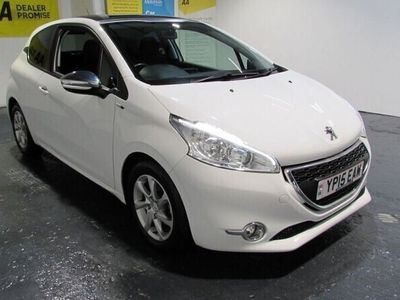 used Peugeot 208 1.4 HDI STYLE 3d 70 BHP Panoramic Glass Roof