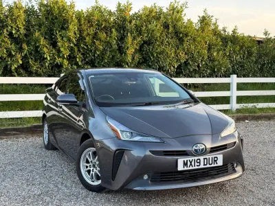Usado Toyota Prius Active 2026 Cinzento Citadino