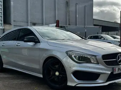 Begagnad Mercedes CLA220 Shooting Brake AMG 177 HK (130 kW) 2016 Kombi